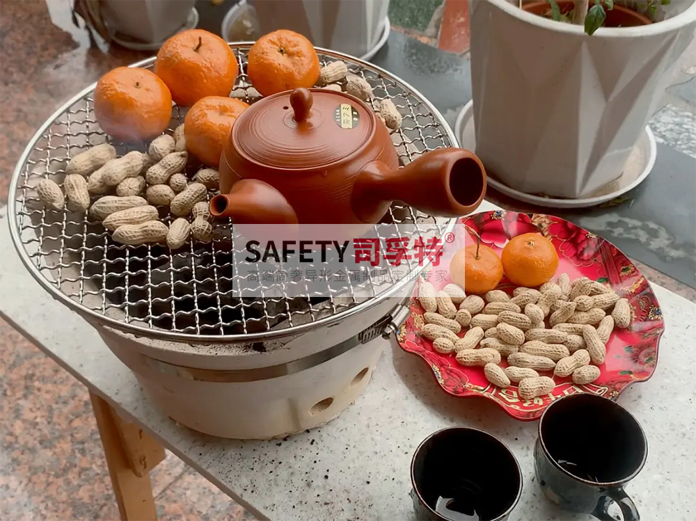 經(jīng)典永不過時(shí)，“圍爐煮茶”掀起新式社交風(fēng)「司孚特圍爐茶桌」(圖2)