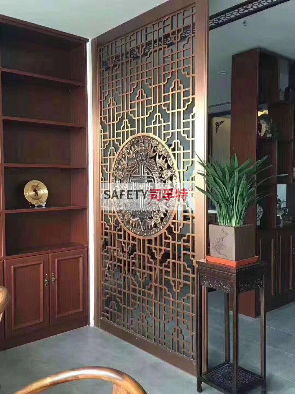 不銹鋼屏風款式多樣，如何選擇適合自己的？[不銹鋼屏風、鋁雕屏風](圖3)