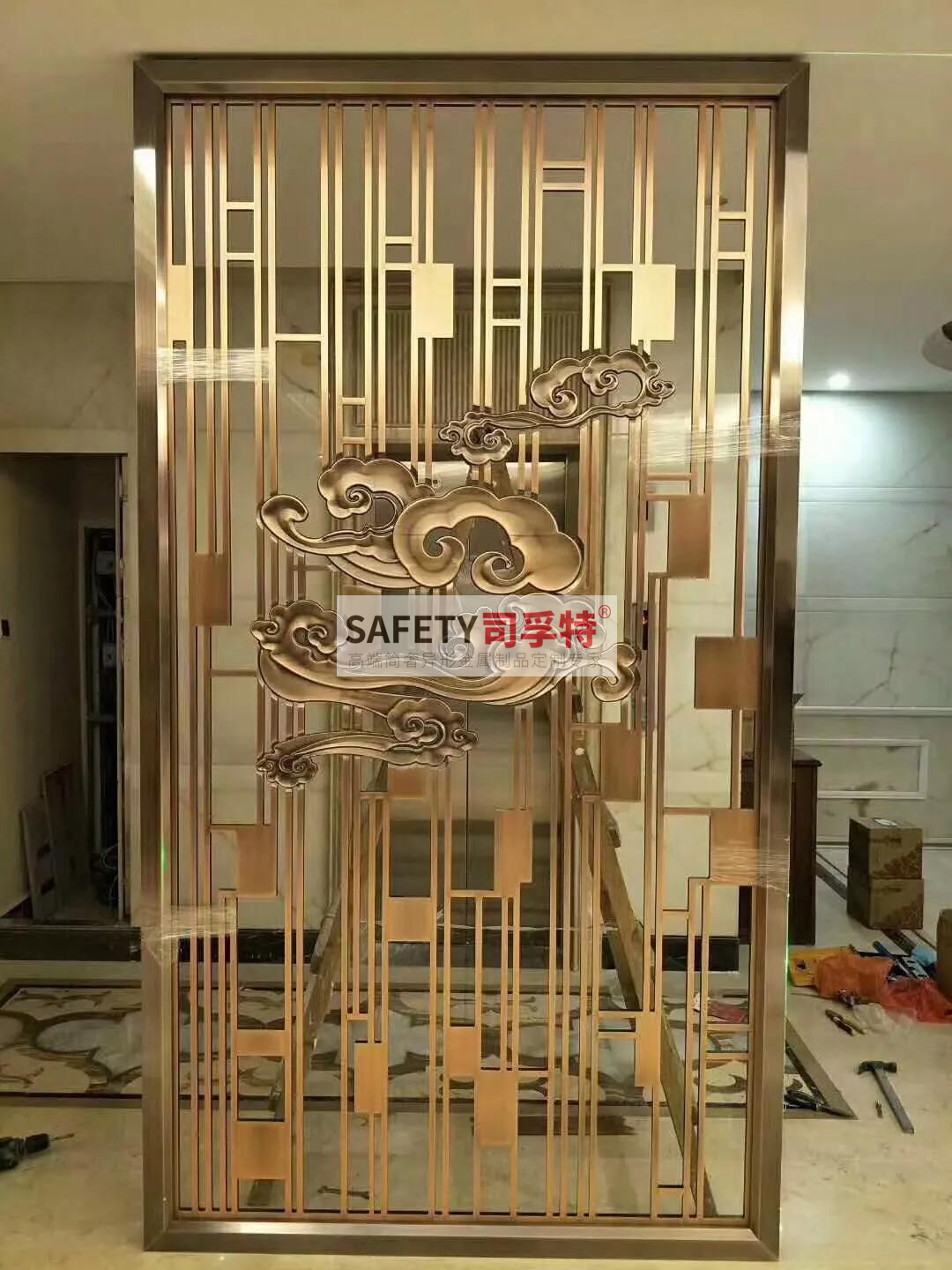 不銹鋼屏風款式多樣，如何選擇適合自己的？[不銹鋼屏風、鋁雕屏風](圖5)