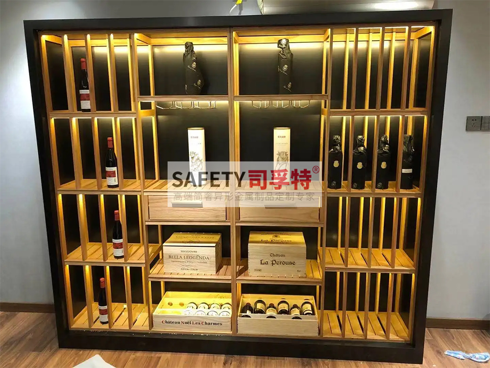 定制不銹鋼酒柜酒架有哪些優(yōu)點？[司孚特不銹鋼酒柜](圖1)