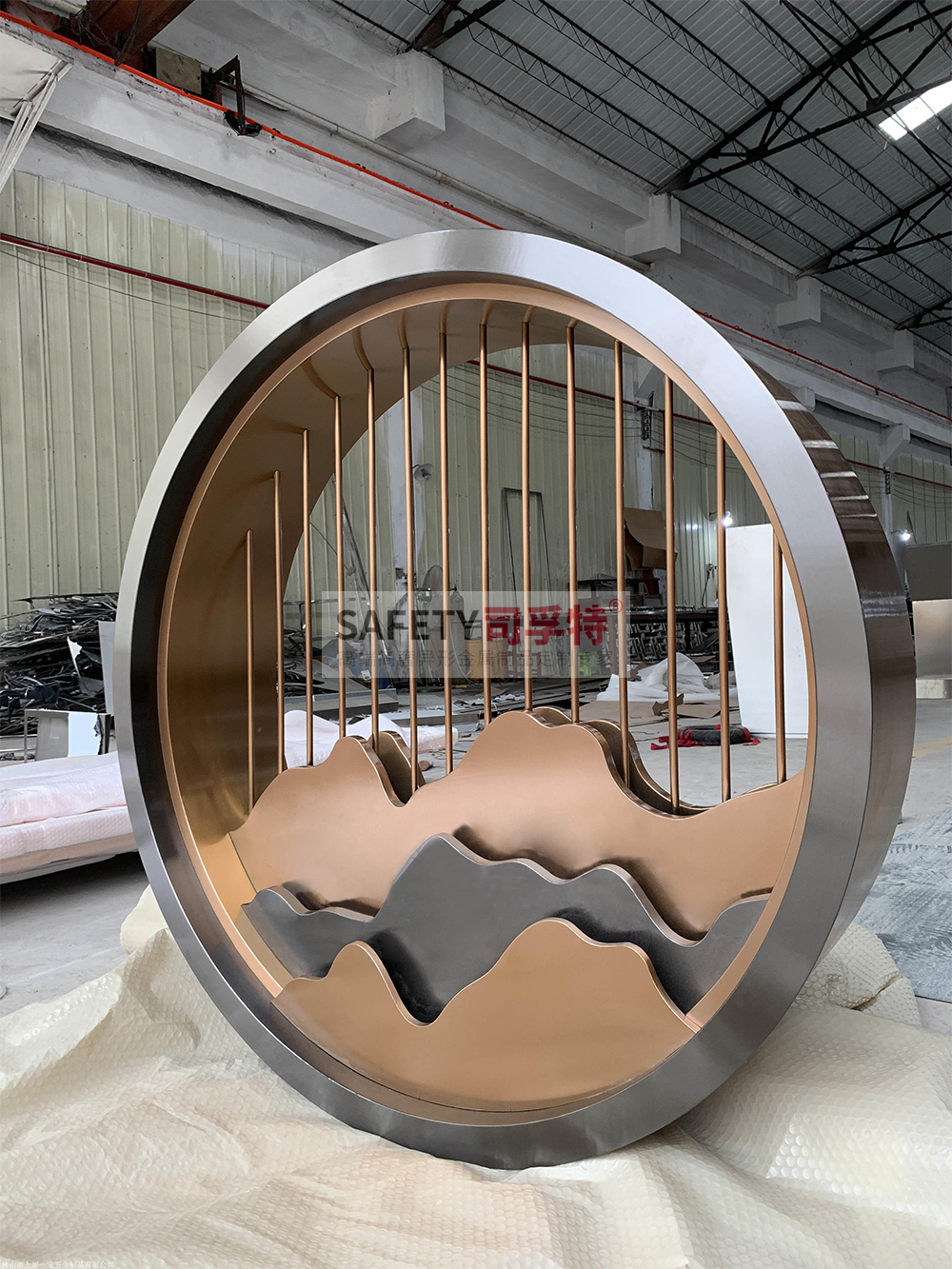 金屬屏風（不銹鋼屏風、鋁雕屏風）安裝過程和步驟講解(圖5)